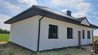 Dom parterowy o pow. 95.91m2, działka 459m2,Piotrów