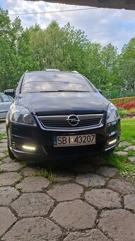 Zafira 1.9 CDTI,  7 osobowy