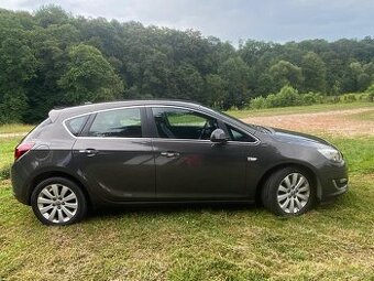 Opel Astra IV 1.7 CDTI Cosmo S&S
