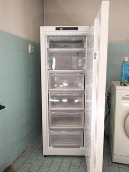 Zamrażalka szufladowa Kernau KFUF 1451 W