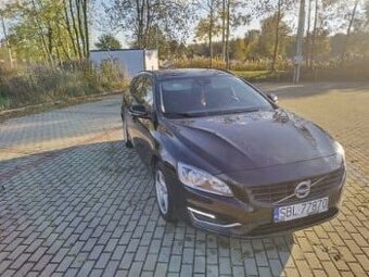 VOLVO V60 2017R 2,0DIESEL