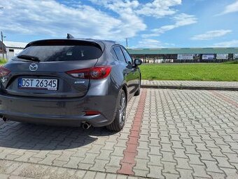 Sprzedam Mazdę 3