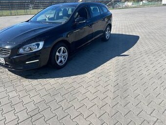 Volvo v60 2017rok