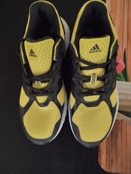 Buty marki Adidas
