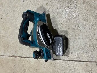 Akumulatorowy strug do drewna Makita DKP180Z