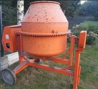 Oddam betoniarkę sprawna