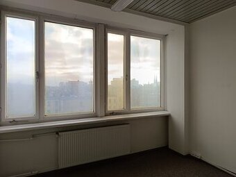 Warszawa Praga Północ, magazynek 13,82 m2