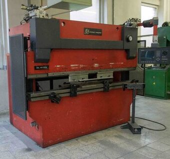 Liptovské strojárne HOL 80/2500 Prasa krawędziowa / CNC