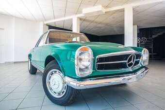 Mercedes Benz W113 280SL Pagoda