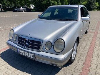 E 200