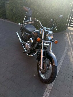 HONDA SHADOV 125