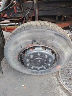 Steyr 17 S 21 opona