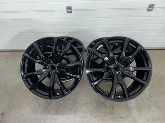 Kola BMW X7 R22 original