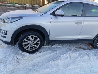 Hyundai Tucson 2019 rok