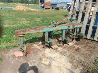 pług 4 skibowy duży