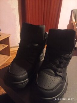 Sprzedam buty