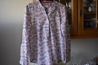 Bluzka z długimi rękawami