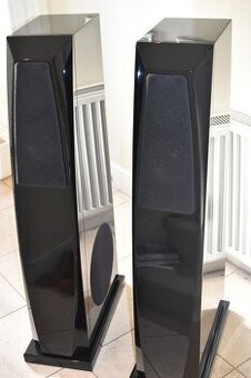 Rockport Technologies Mira - (Price: 3000 EUR)