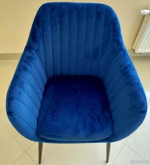 Krzesło tapicerowane welurowe Emilia