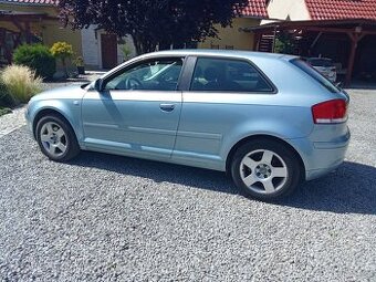 AUDI     A3     ładny  stan    model 2007