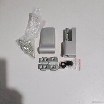 Zawiasy do drzwi PCV