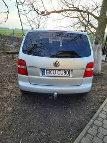 VW TOURAN - 1