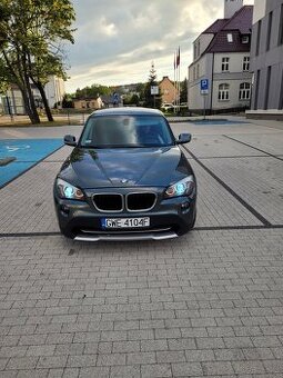 BMW×1 - 1