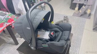 Fotelik samochodowy Joie