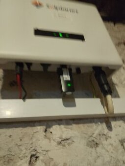 Sprzedam falownik SOLPLANET