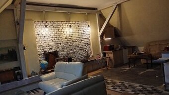 krótko-terminowo  Mieszkanie  .mały ogródek.