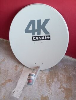 Antena satelitarna