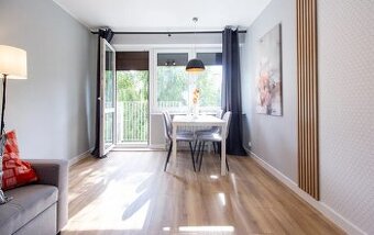 Mieszkanie o pow. 48.03 m2, III p., balkon, po remoncie, os.