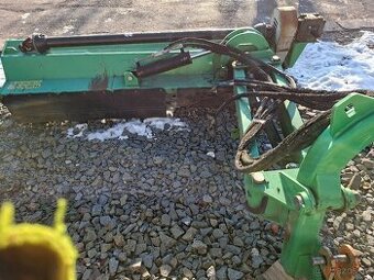 Rozdrabniacz do rowów i skarp WŁOCHY RMZ 220