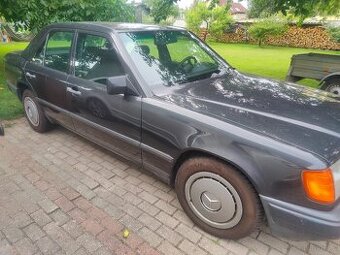 MERCEDES BENZ 124 (230e)