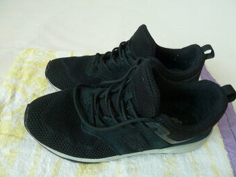 buty sportowe sneakersy Xti rozmiar 42,5