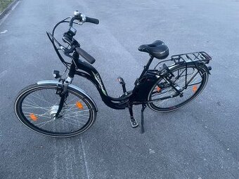 Rower powystawowy elektryczny jak nowy bateria 36v kola 28