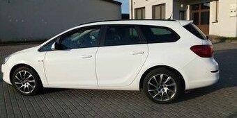 Opel Astra J Lift 1.4 ecoFLEX