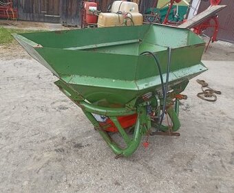 Rozsiewacz nawozu Amazone ZA-F 603 hydrauliczny