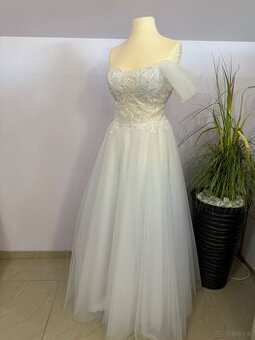 Sprzedam suknię ślubną rozmiar 42