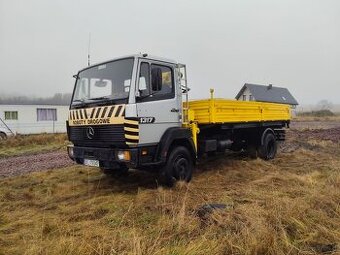 Mercedes 1114 kiper 3 stronnym