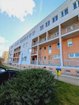 3 pokojowe mieszkanie, 52.80m2, duży balkon, III piętro, os.