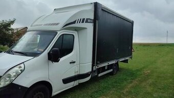 Renault Master uszkodzony