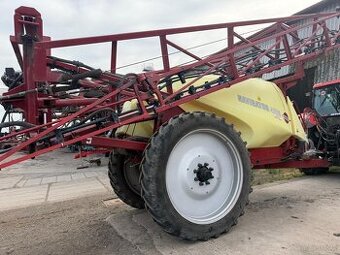Opryskiwacz Hardi Navigator 4000 beczka 4000 litrów szerokoś