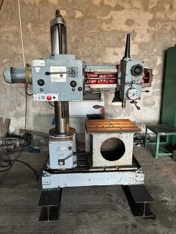 Wiertarka promieniowa 2K52-1