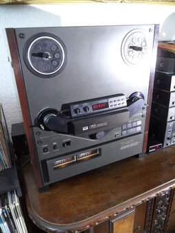 Magnetofon AKAI GX-747 SAITAMA z Japonii, czarny, w doskonał