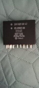 Przekaźnik świateł