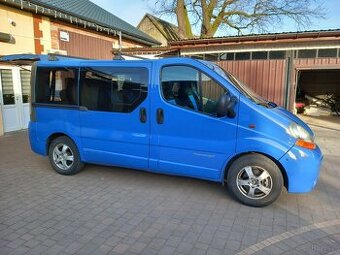 Sprzedam Renault trafic 2005r