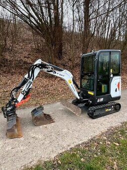 Sprzedam minikoparkę Bobcat E19