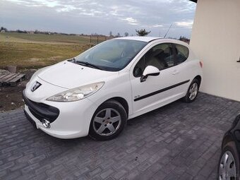 Peugeot 207,1.4b, 2009r, klima
