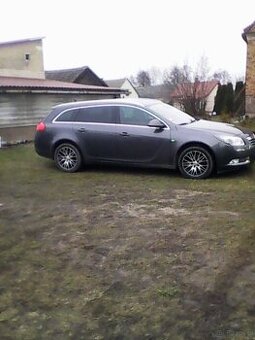 sprzedam opel insignia 2.0 cdti,4x4.